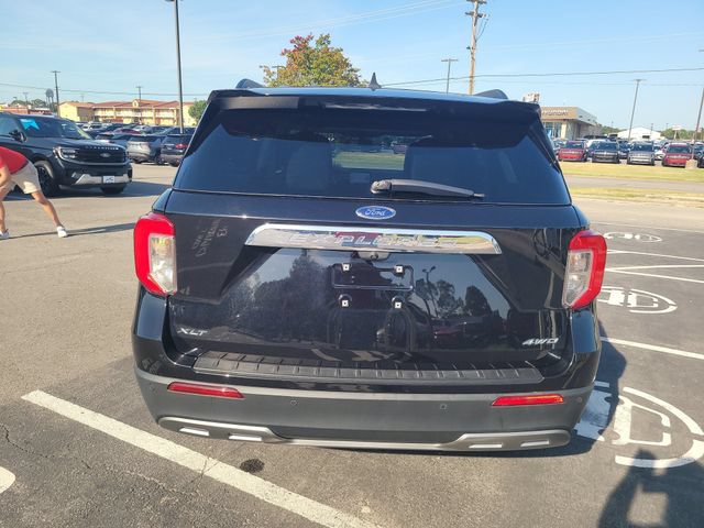 Certified 2023 Ford Explorer XLT w/ Equipment Group 202A AWD/4WD image 6