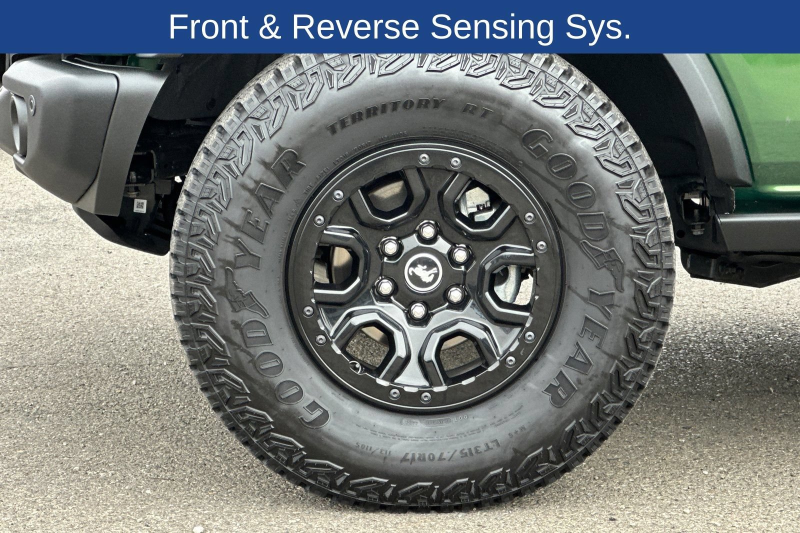 Certified 2025 Ford Bronco Badlands AWD/4WD image 32