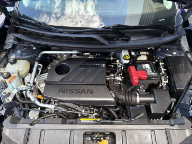 Used 2023 Nissan Rogue S AWD/4WD image 31