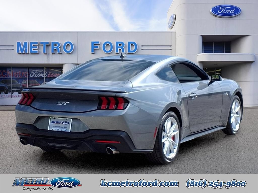 Certified 2025 Ford Mustang GT Premium RWD image 3