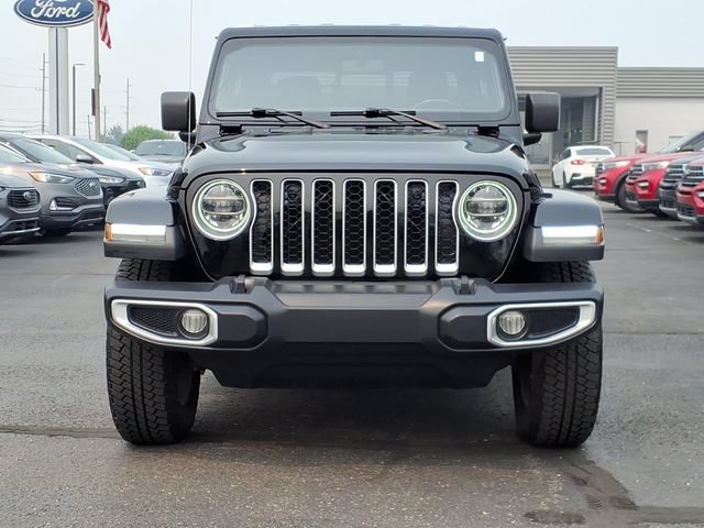 Used 2021 Jeep Gladiator Overland w/ Popular Equipment Package AWD/4WD image 2