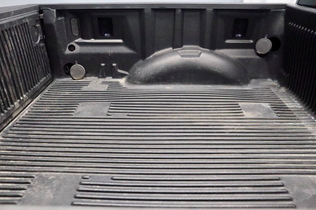 Certified 2022 Ford F150 XLT w/ XTR Package image 16