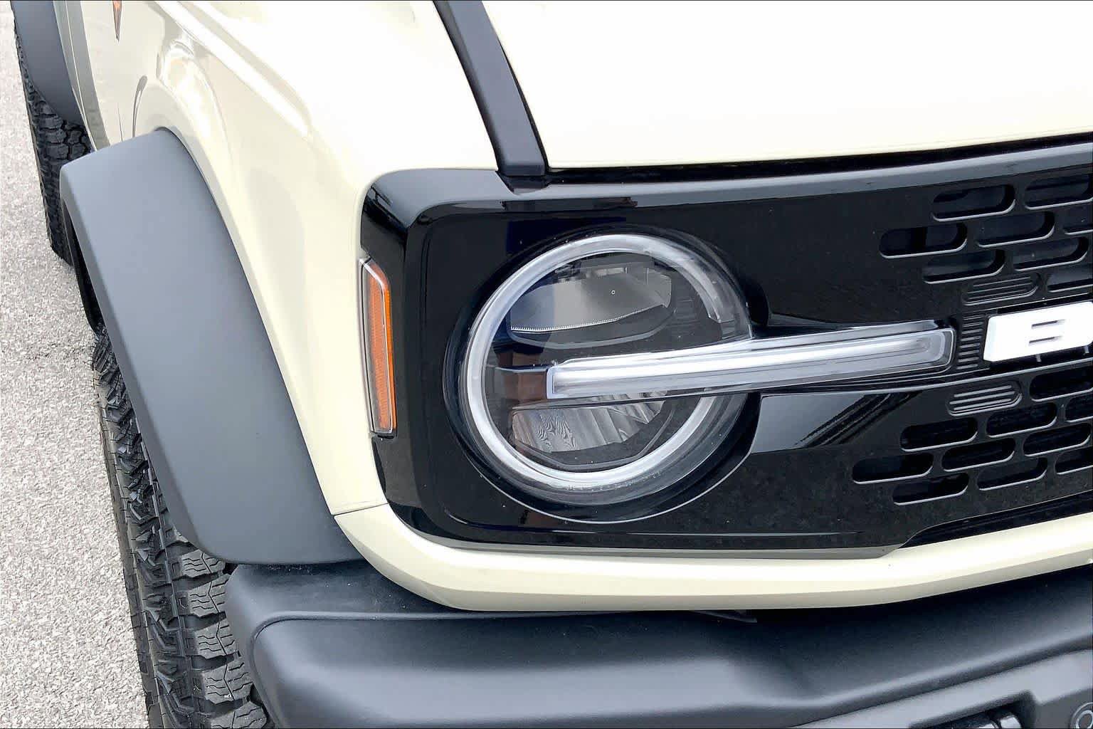Certified 2025 Ford Bronco Badlands AWD/4WD image 27