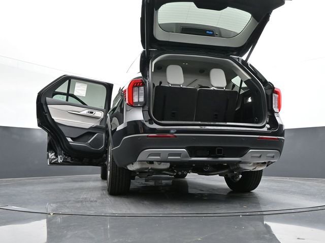 Certified 2025 Ford Explorer Active w/ Active Comfort Package image 51