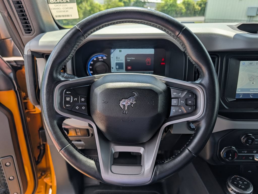 Certified 2022 Ford Bronco Badlands w/ Sasquatch Package AWD/4WD image 6
