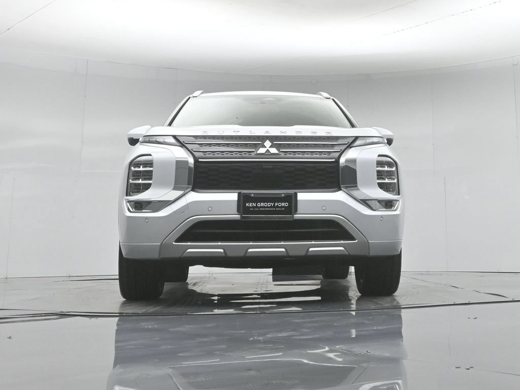 Used 2024 Mitsubishi Outlander SEL FWD image 43
