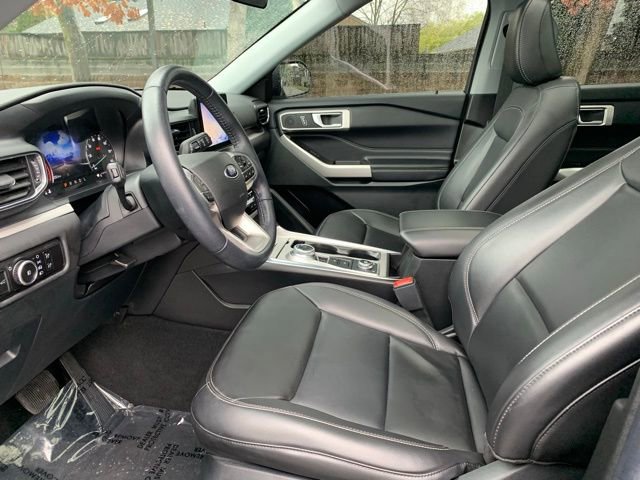 Certified 2023 Ford Explorer XLT w/ Equipment Group 202A image 14