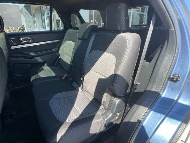 Certified 2018 Ford Explorer XLT w/ Equipment Group 201A AWD/4WD image 41