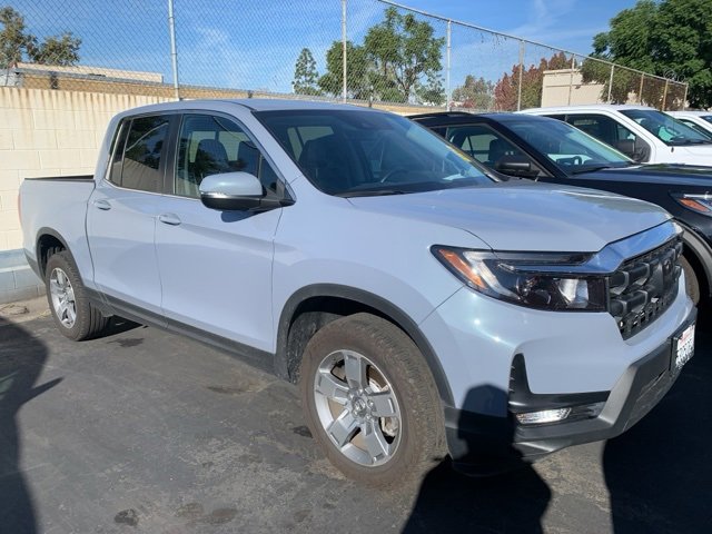 Used 2025 Honda Ridgeline RTL image 3