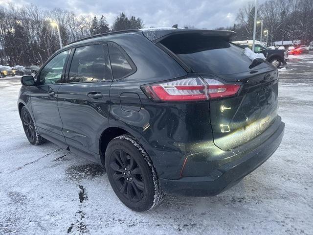 Certified 2022 Ford Edge SE w/ Black Appearance Package image 12
