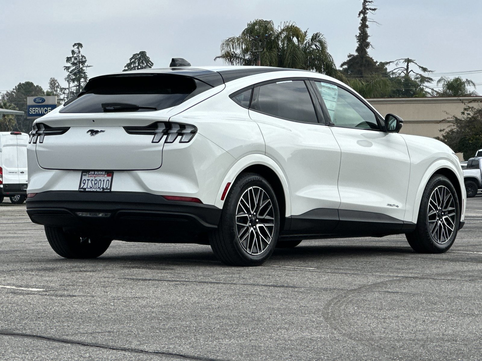 Certified 2025 Ford Mustang Mach-E Premium image 5