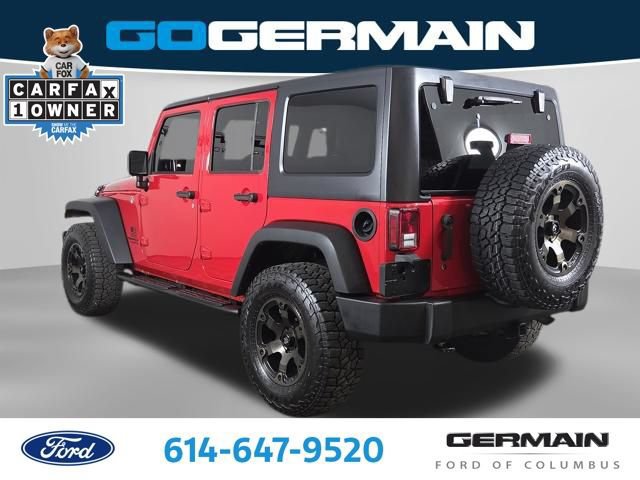 Used 2017 Jeep Wrangler Unlimited Rubicon w/ Connectivity Group AWD/4WD image 12