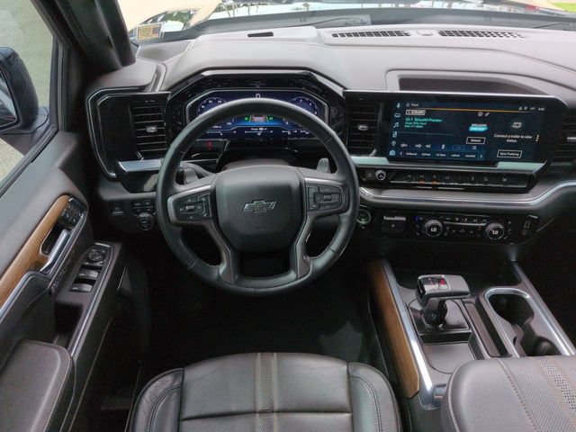 Used 2024 Chevrolet Silverado 1500 High Country w/ Midnight Edition AWD/4WD image 16