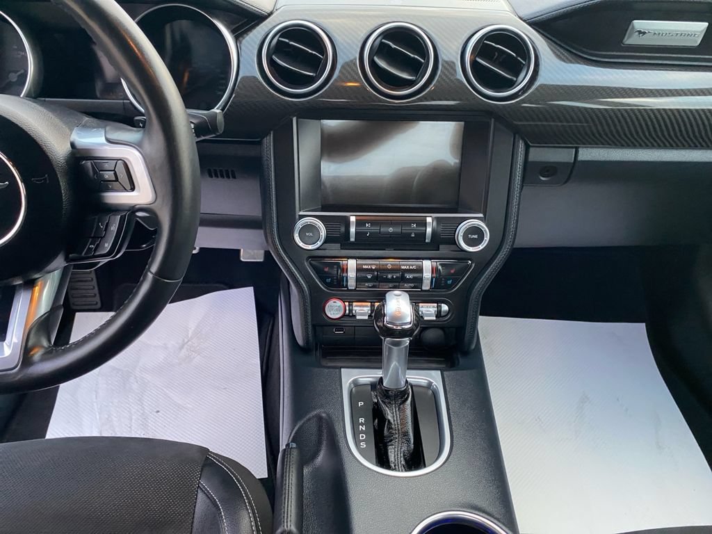 Certified 2021 Ford Mustang GT Premium w/ Carbon Sport Interior Package RWD image 20