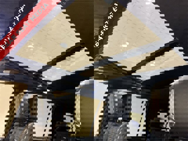 Used 2021 Cadillac Escalade ESV Sport Platinum w/ Heavy-Duty Trailer Package image 18