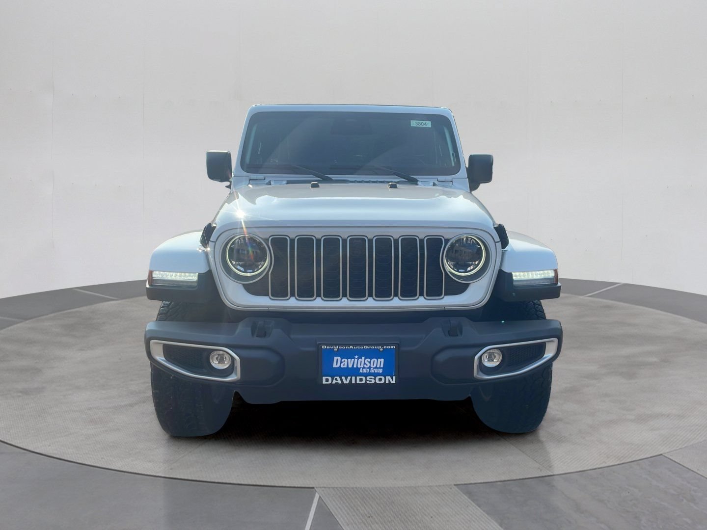 Used 2025 Jeep Wrangler Unlimited Sahara AWD/4WD image 11