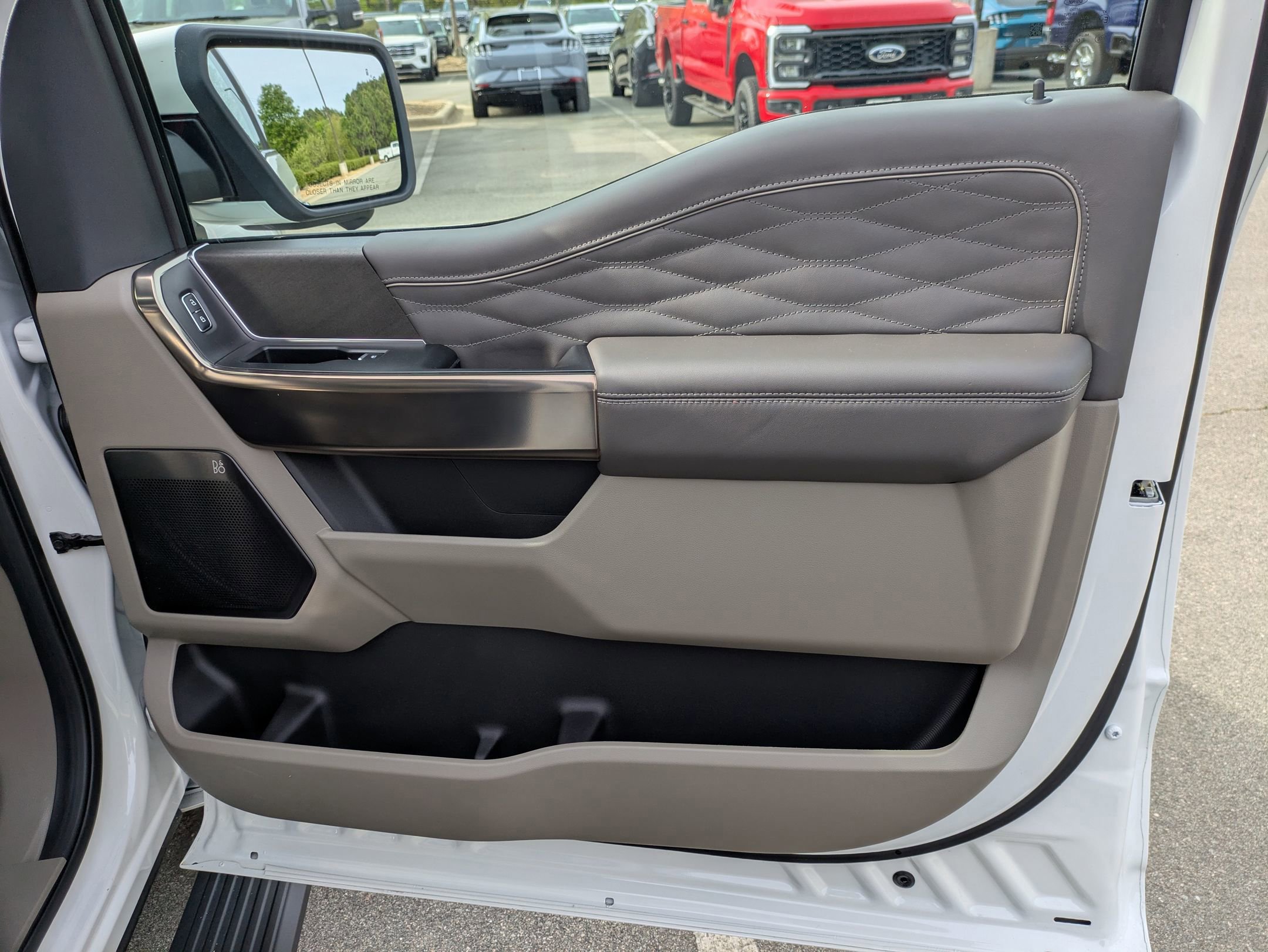 Certified 2025 Ford F150 Platinum w/ Equipment Group 703A Plus image 45