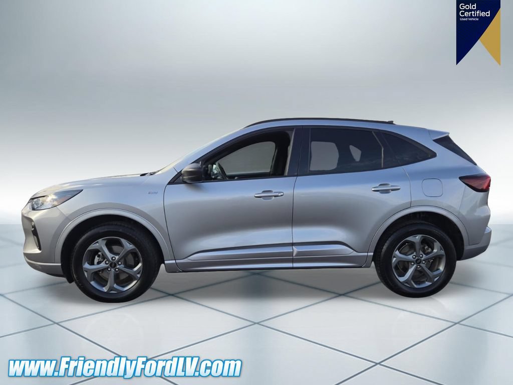 Certified 2024 Ford Escape ST-Line AWD/4WD image 3