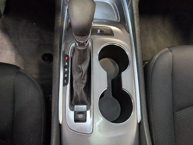 Used 2022 Chevrolet Malibu LT FWD image 25