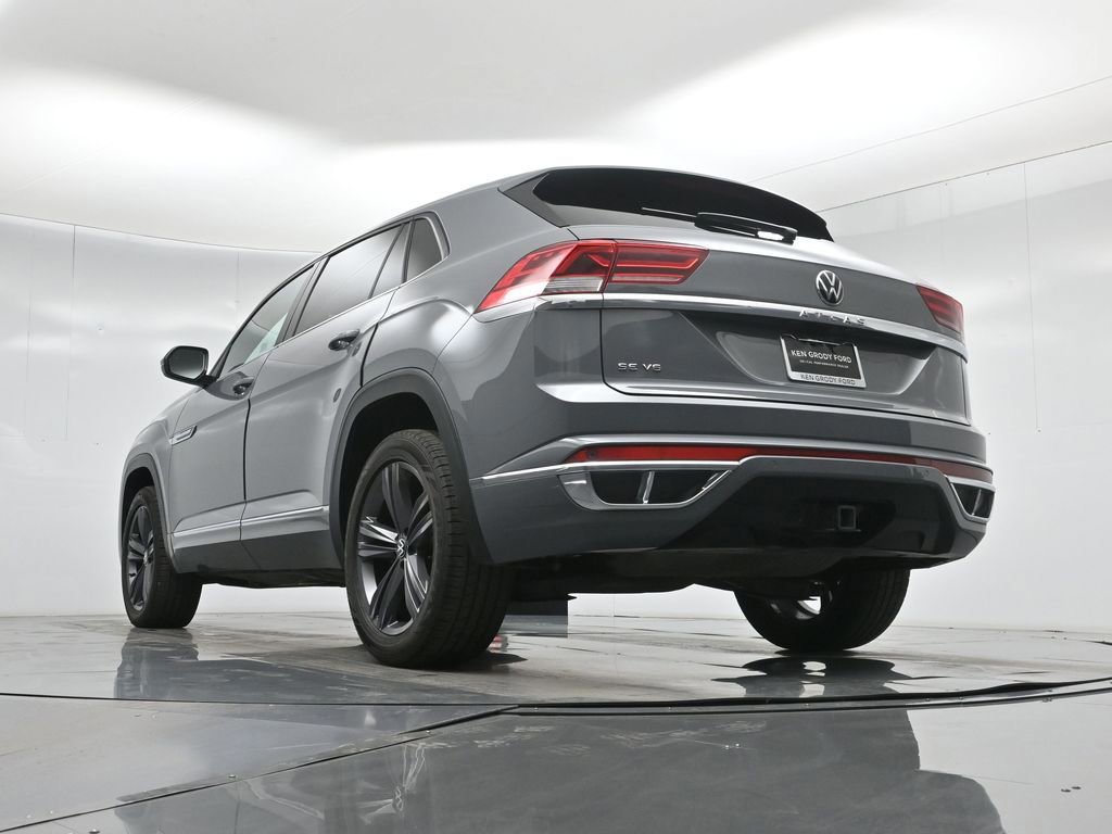 Used 2021 Volkswagen Atlas Cross Sport SE image 20