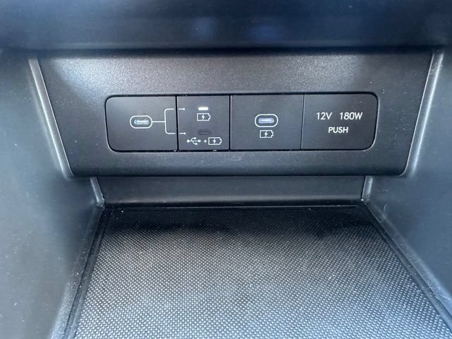 Used 2025 Hyundai Sonata SEL FWD image 32