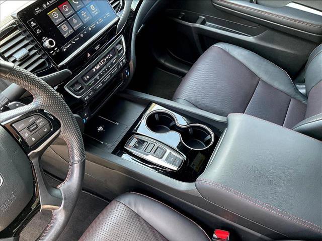 Used 2024 Honda Ridgeline Black Edition image 14
