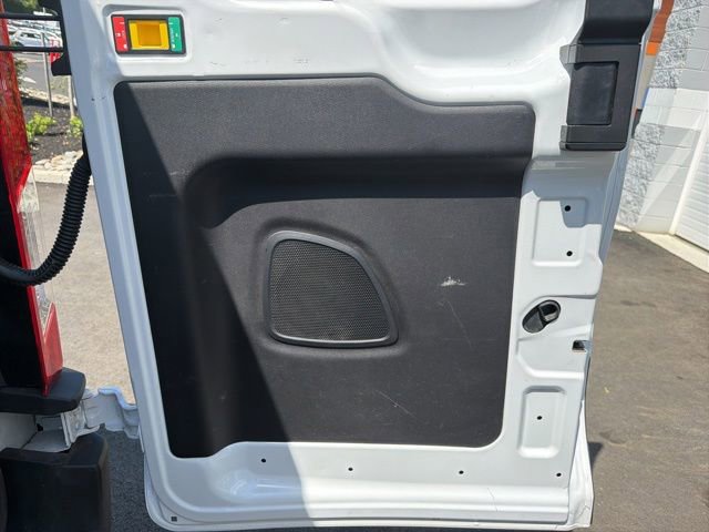 Certified 2025 Ford Transit 250 Low Roof w/ Exterior Upgrade Package RWD image 26