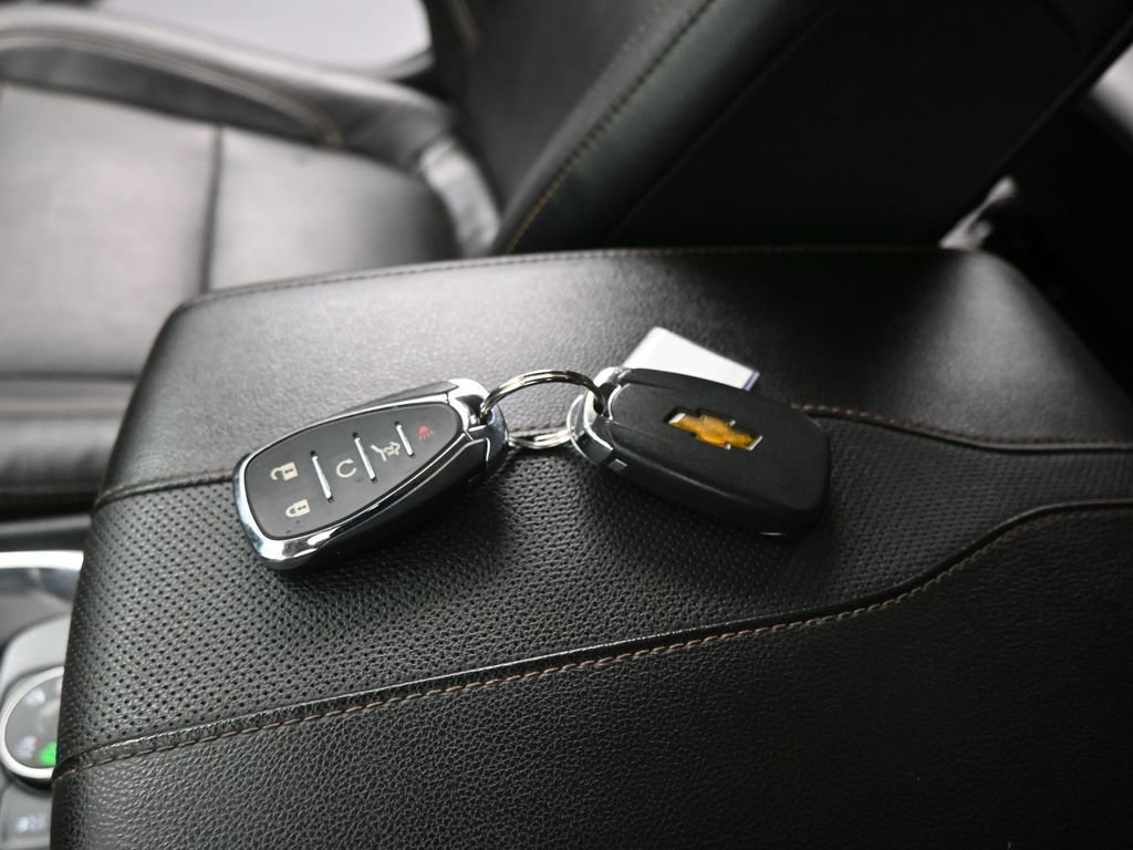 Used 2018 Chevrolet Traverse Premier image 48