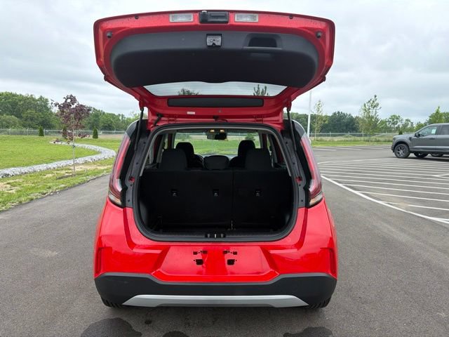 Used 2024 Kia Soul LX w/ Option Group 015 FWD image 7