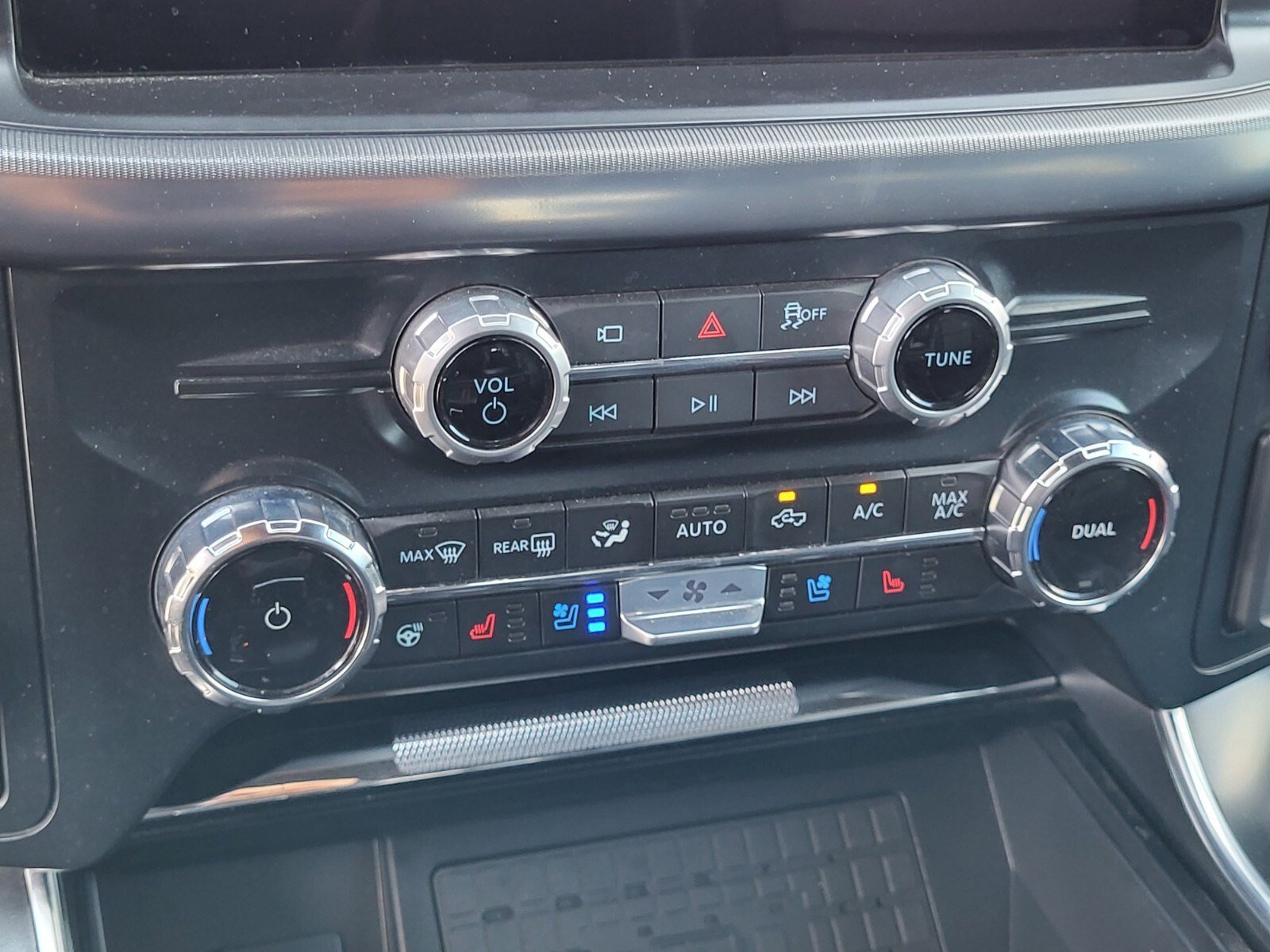 Certified 2025 Ford F150 Raptor image 22