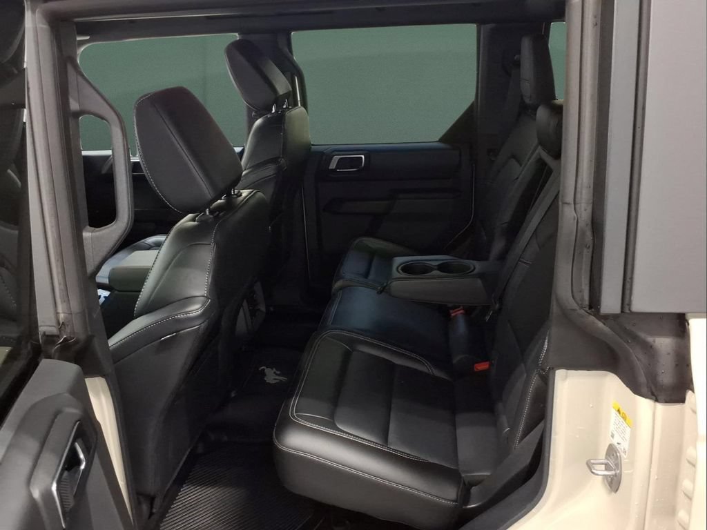 Certified 2025 Ford Bronco Outer Banks w/ Sasquatch Package AWD/4WD image 22