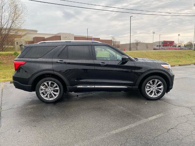 Certified 2023 Ford Explorer Limited AWD/4WD image 6