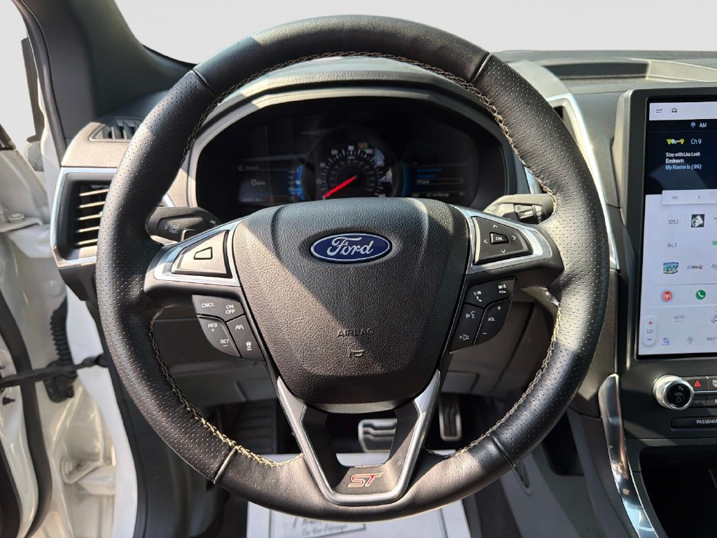 Certified 2022 Ford Edge ST w/ Equipment Group 401A AWD/4WD image 31