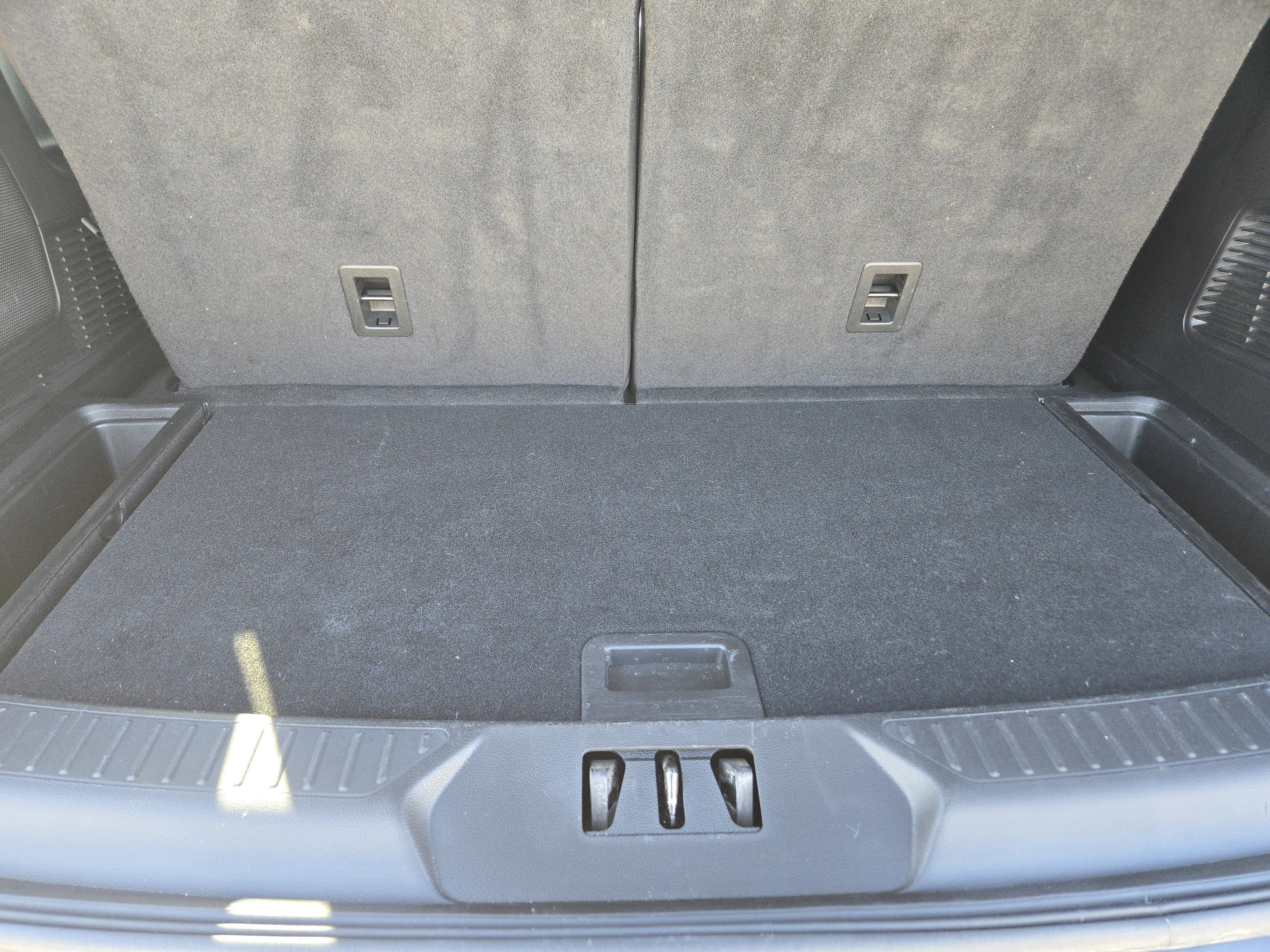 Certified 2023 Ford Explorer ST w/ Equipment Group 401A image 31