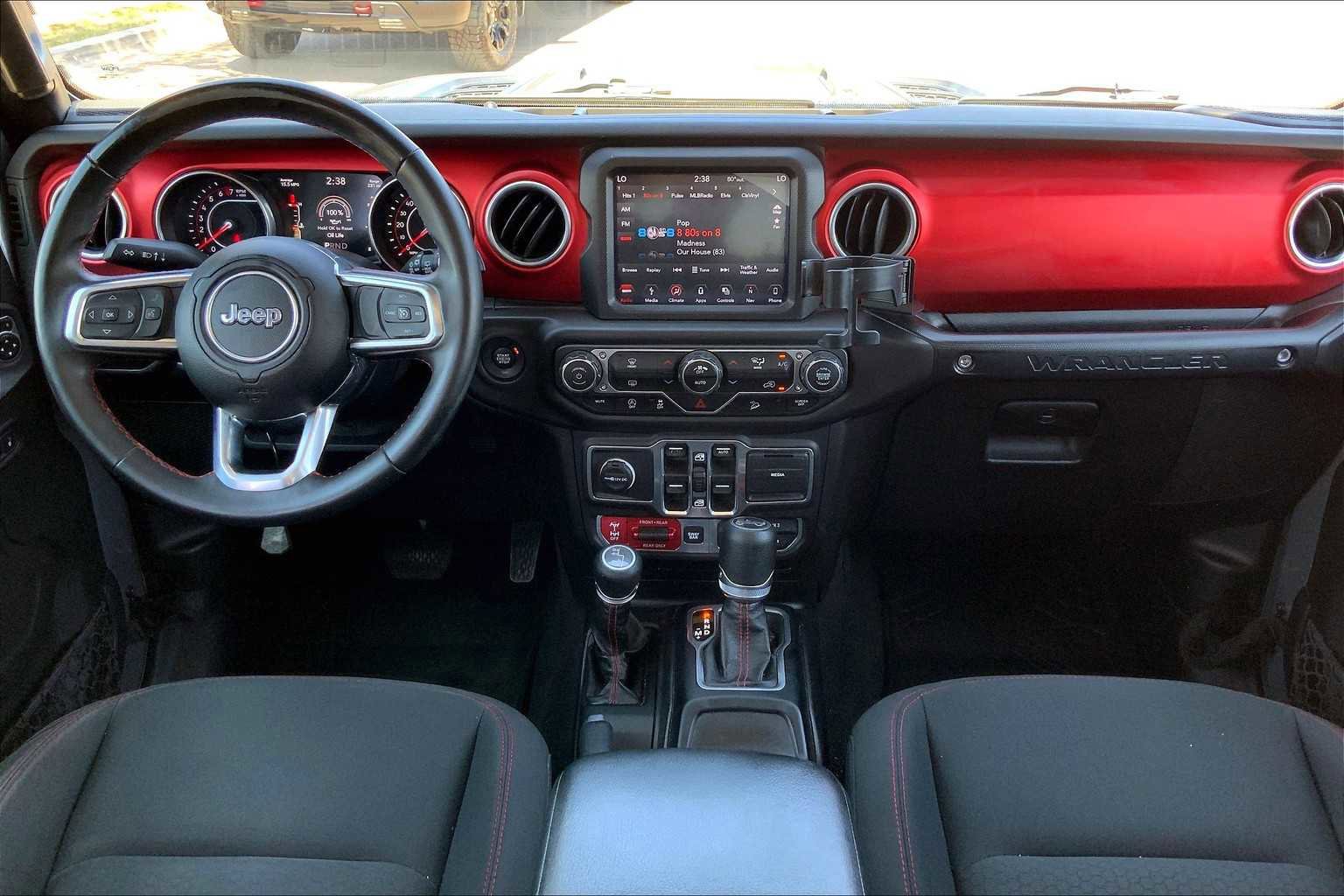 Used 2018 Jeep Wrangler Unlimited Rubicon image 15