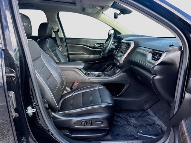 Used 2023 GMC Acadia Denali w/ Black Diamond Edition FWD image 33