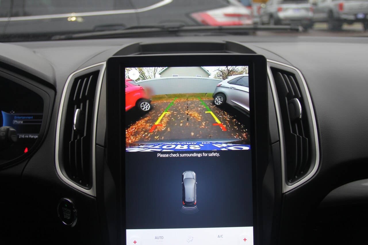 Certified 2023 Ford Edge SEL AWD/4WD image 30