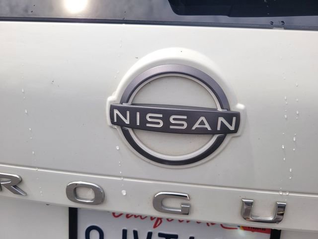 Used 2023 Nissan Rogue S FWD image 10