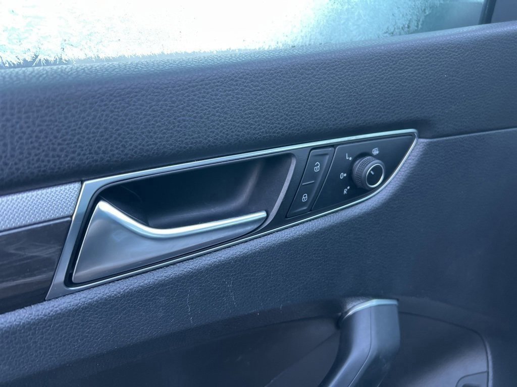 Used 2017 Volkswagen Passat 1.8T SE image 20