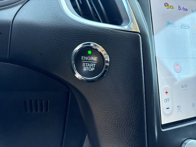 Certified 2024 Ford Edge Titanium AWD/4WD image 26