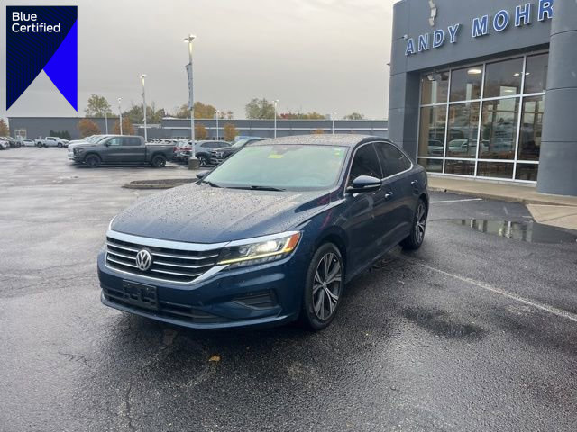 Used 2022 Volkswagen Passat 2.0T SE image 1