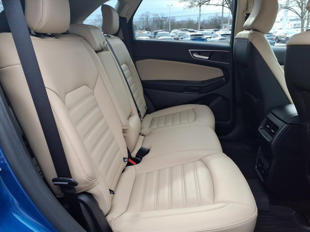 Certified 2022 Ford Edge SEL w/ Convenience Package image 11