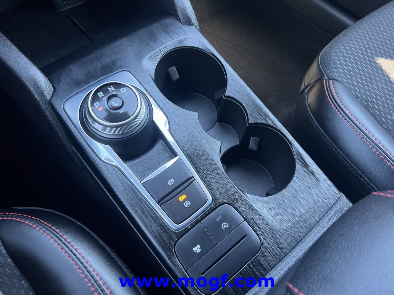 Certified 2025 Ford Escape ST-Line FWD image 8