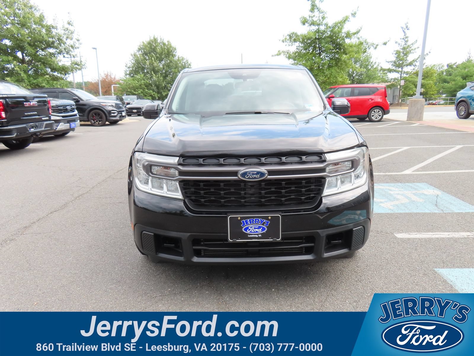 Certified 2024 Ford Maverick XLT w/ XLT Luxury Package AWD/4WD image 2