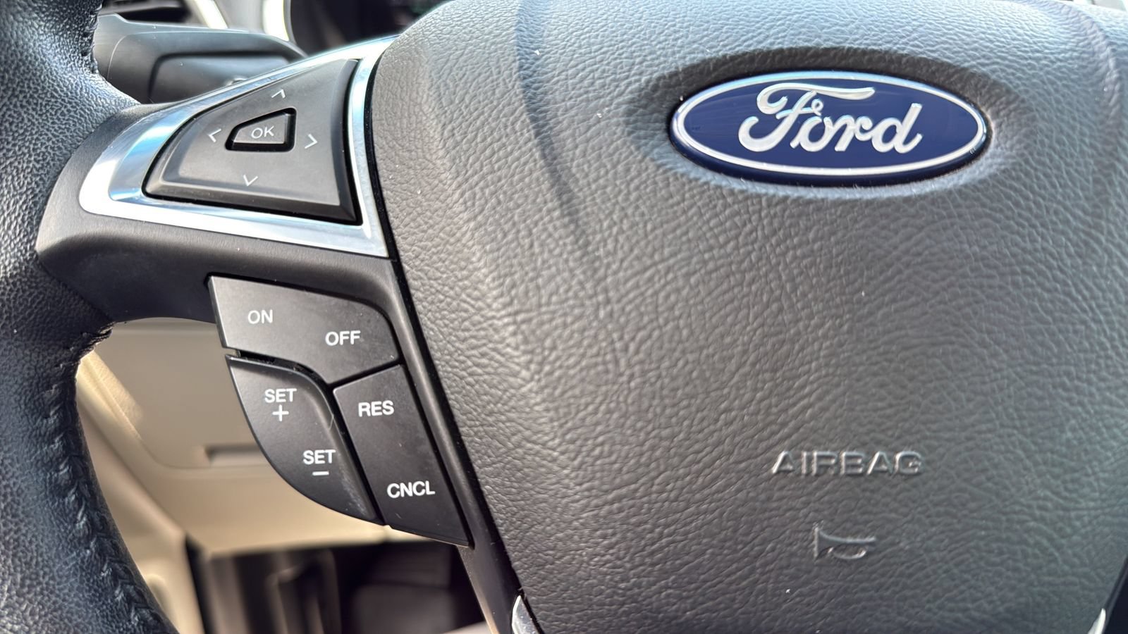 Certified 2018 Ford Edge Titanium w/ Equipment Group 301A FWD image 15