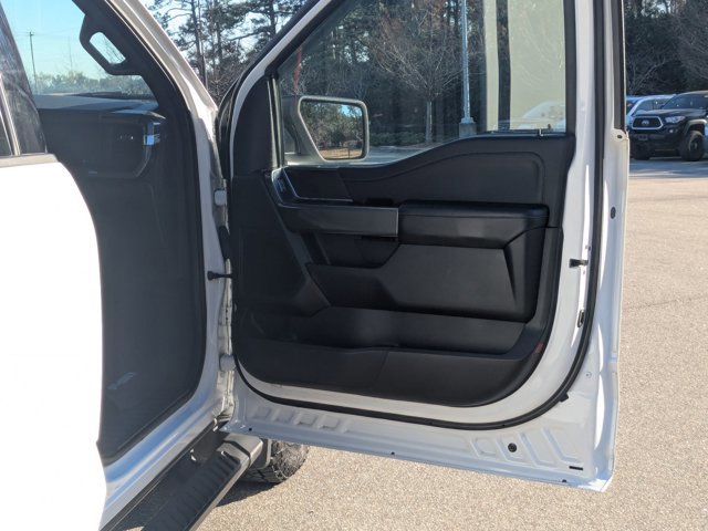 Certified 2022 Ford F150 XLT w/ Equipment Group 302A High image 36