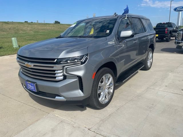 Used 2024 Chevrolet Tahoe High Country AWD/4WD image 9