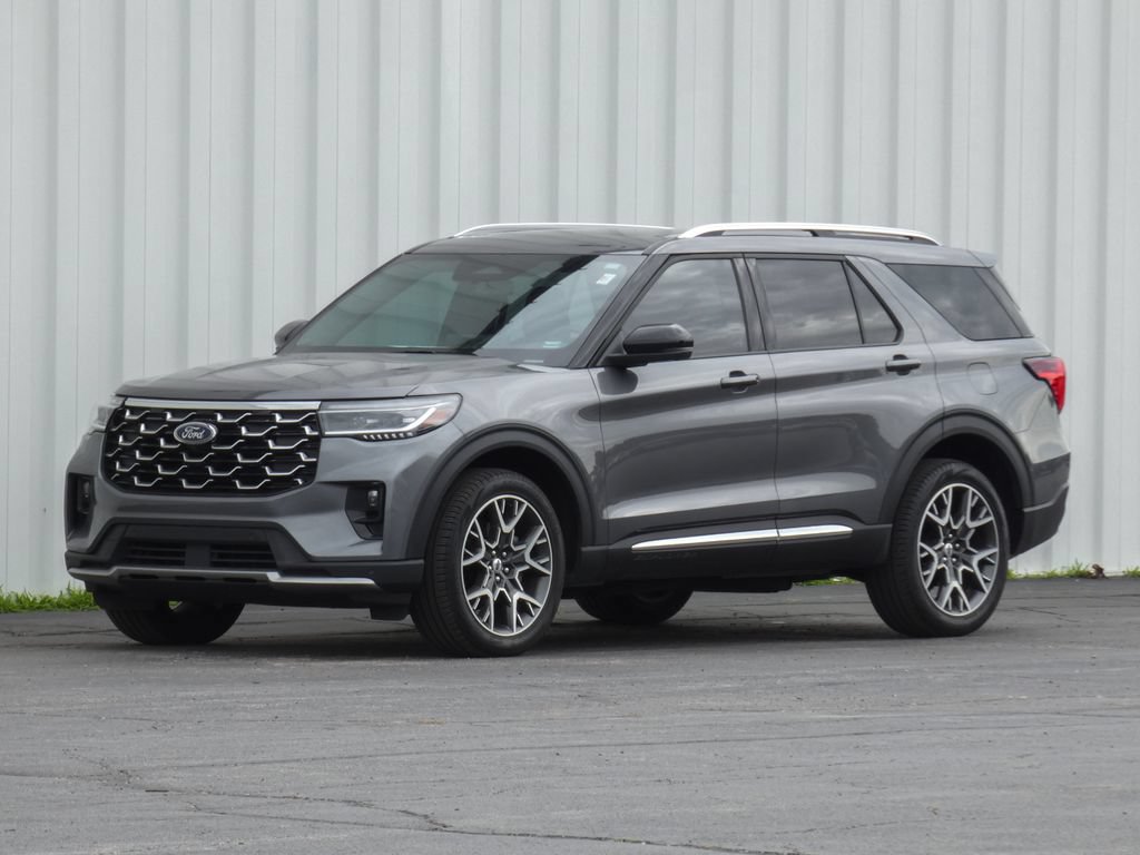 Certified 2025 Ford Explorer Platinum w/ Ultimate Package AWD/4WD image 42