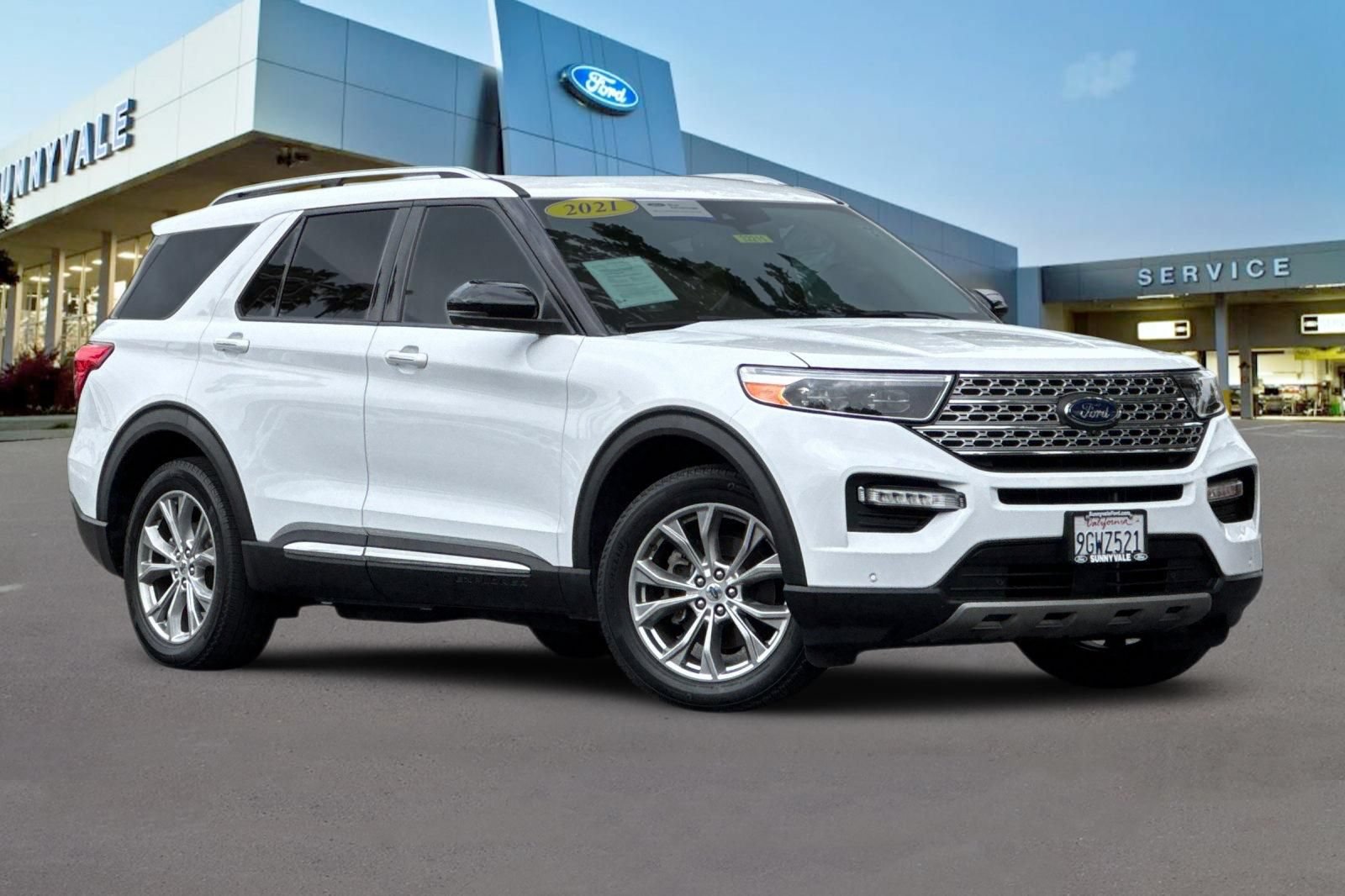 Certified 2021 Ford Explorer Limited w/ Equipment Group 301A AWD/4WD image 2