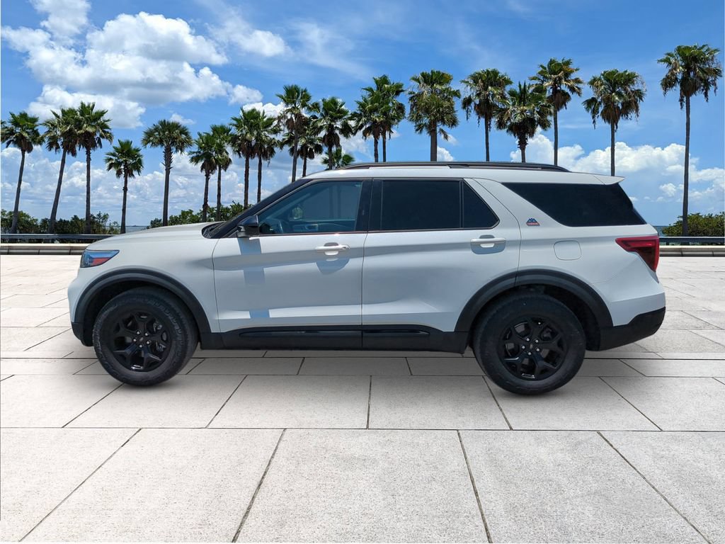 Certified 2022 Ford Explorer Timberline w/ Timberline Technology Package AWD/4WD image 5
